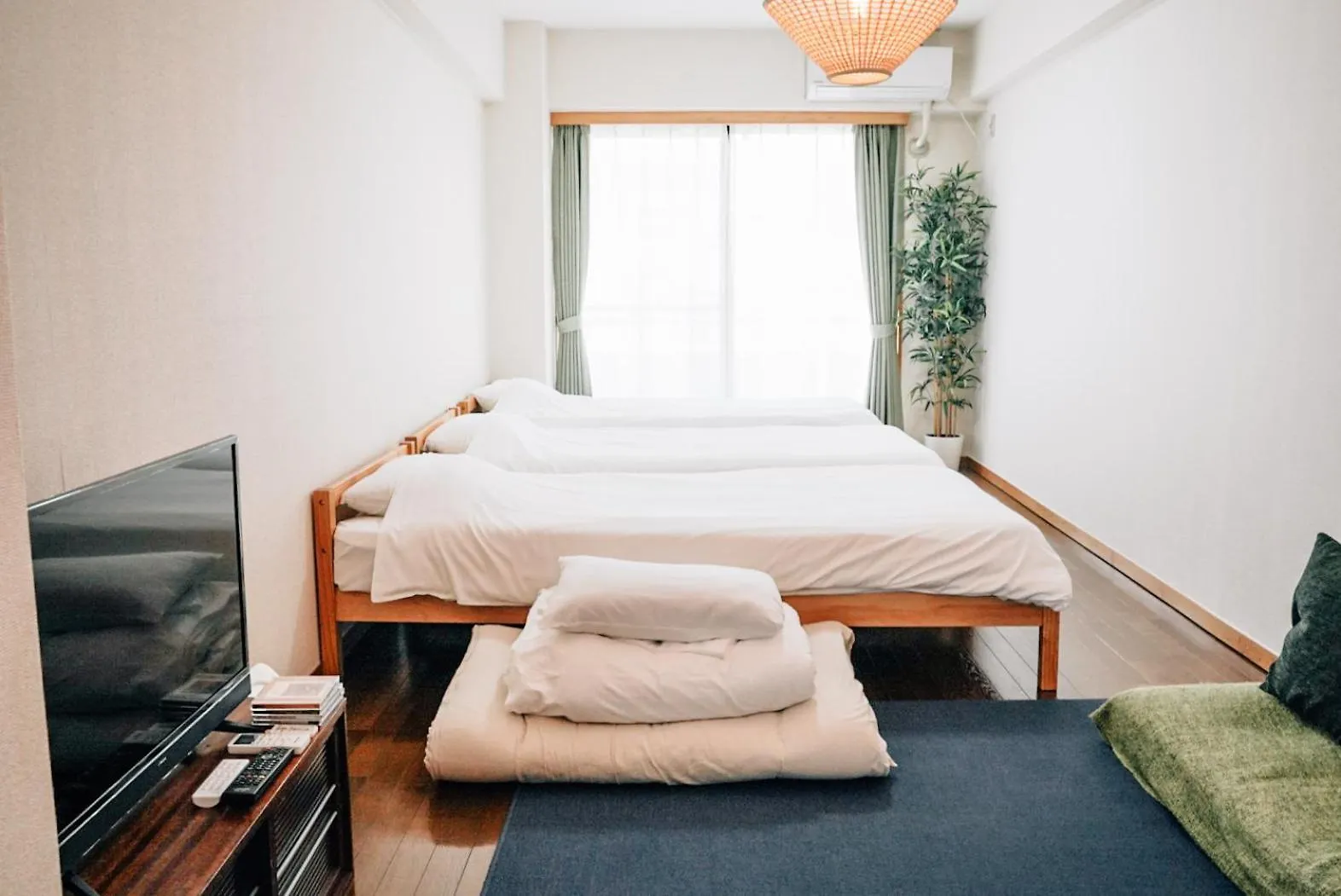 Tipy Records Inn Room Odawara